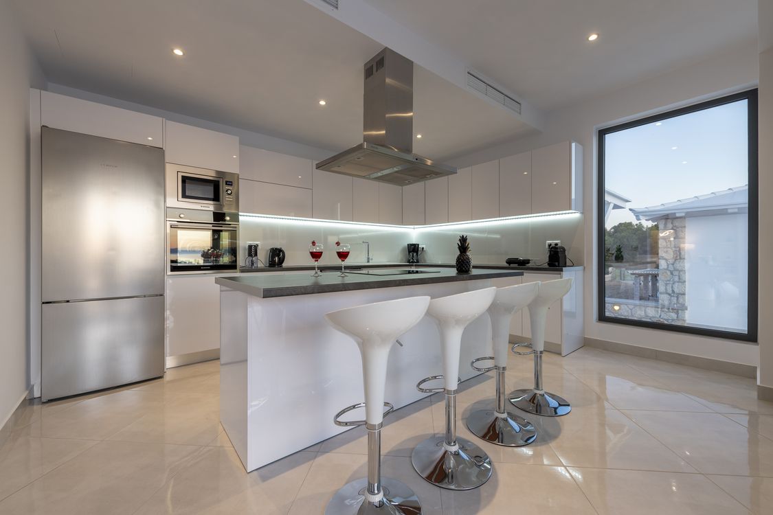 Villa Crown Jewel — view 2